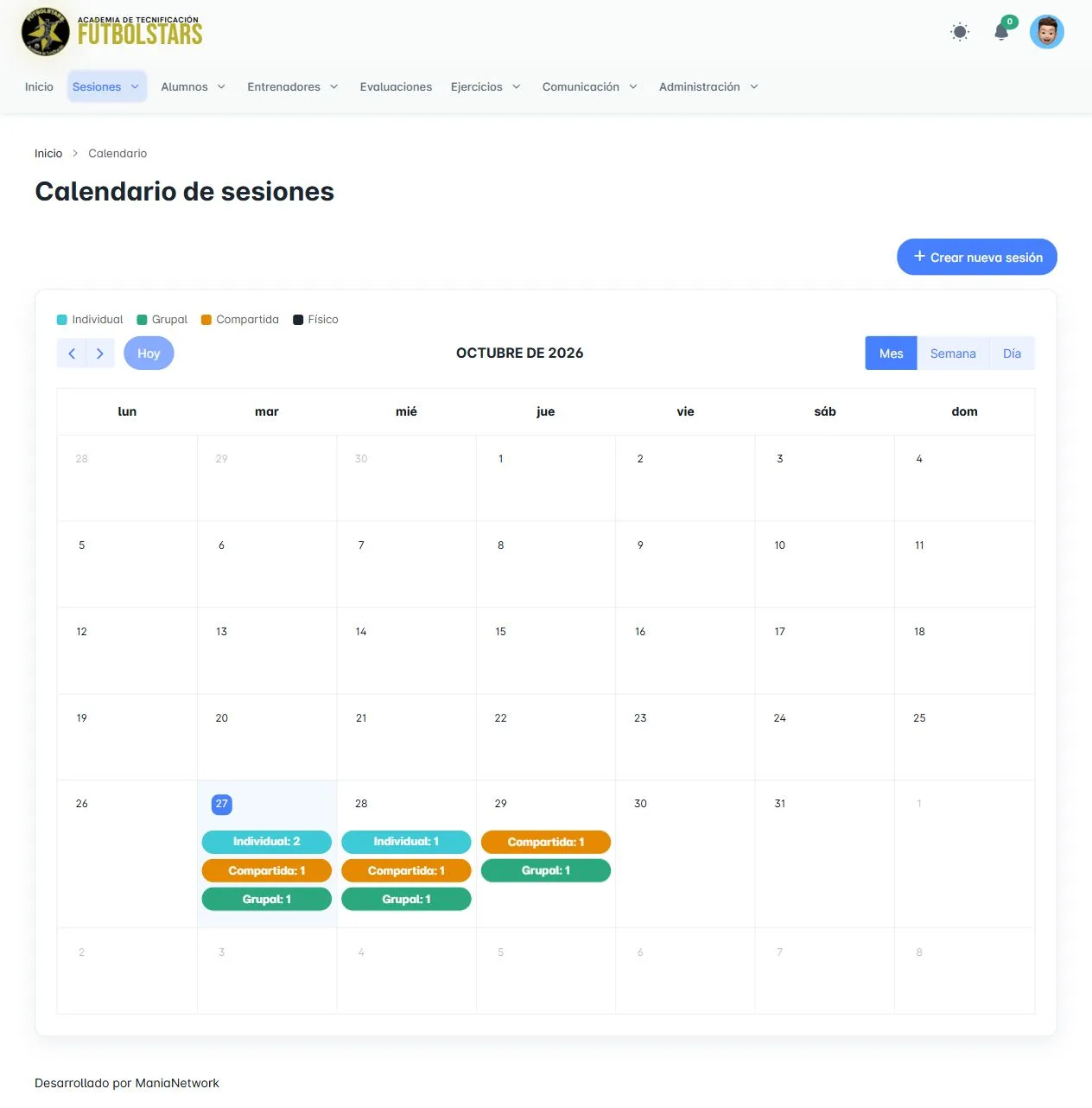Calendario mensual de sesiones de fútbol con colores por tipo de entrenamiento